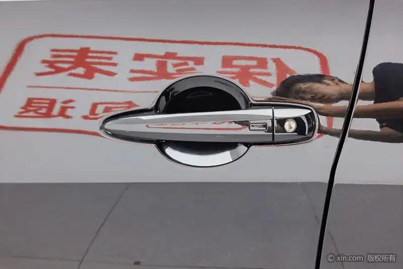 Nissan Sylphy 2021 1.6L XL CVT Enjoy Edition — миниатюра 11
