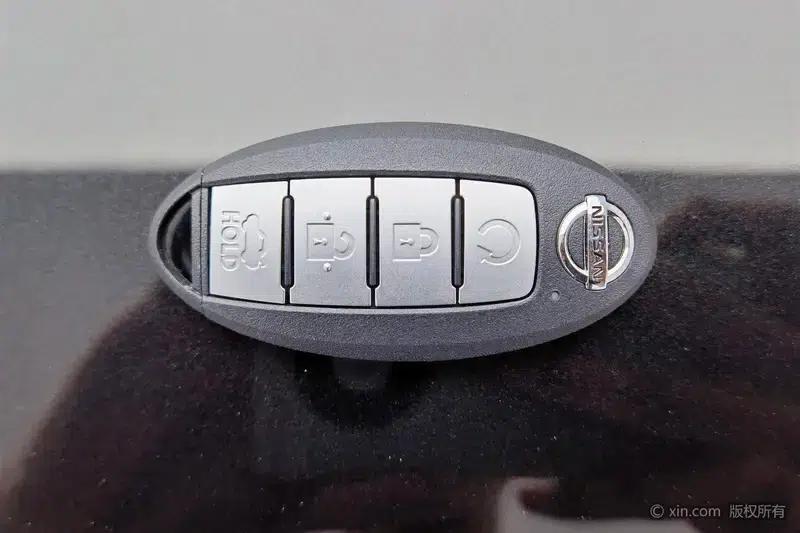 Nissan Sylphy 2021 1.6L XL CVT Enjoy Edition — миниатюра 6