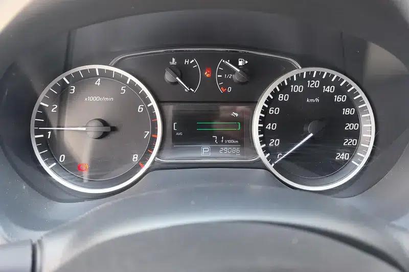 Nissan Sylphy 2022 Facelift Classic 1.6 XL CVT Luxury Edition — миниатюра 14
