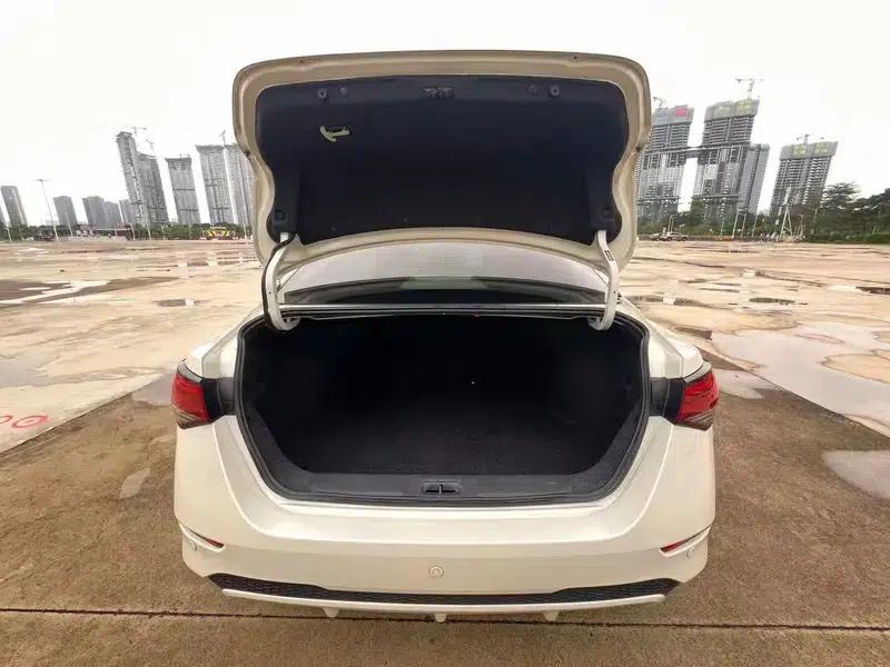Nissan Sylphy 2022 1.6L XL CVT Enjoy Edition — миниатюра 25