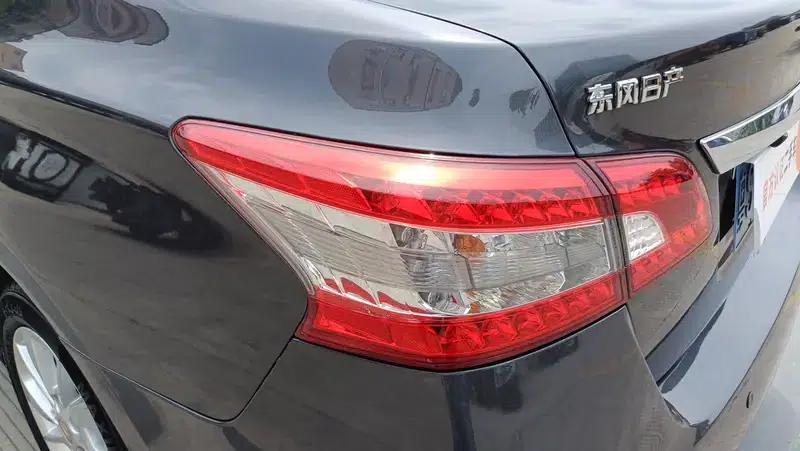 Nissan Sylphy 2012 1.6XE CVT Comfort Edition — миниатюра 10