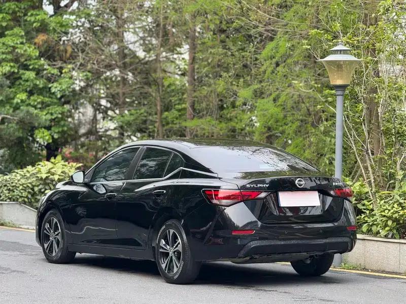 Nissan Sylphy 2021 1.6L XL CVT Smart Edition — миниатюра 3