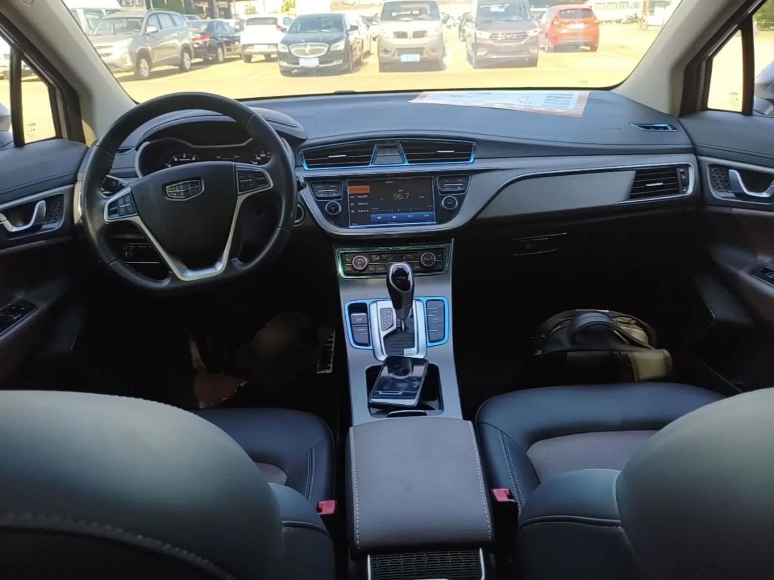 Geely Auto Emgrand GS 2016 Sport Edition 1.3T Automatic ZhenShang Model — миниатюра 12