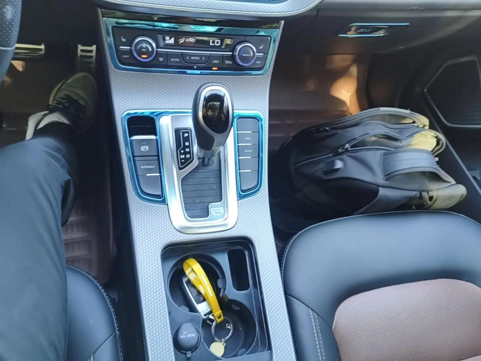Geely Auto Emgrand GS 2016 Sport Edition 1.3T Automatic ZhenShang Model — миниатюра 16