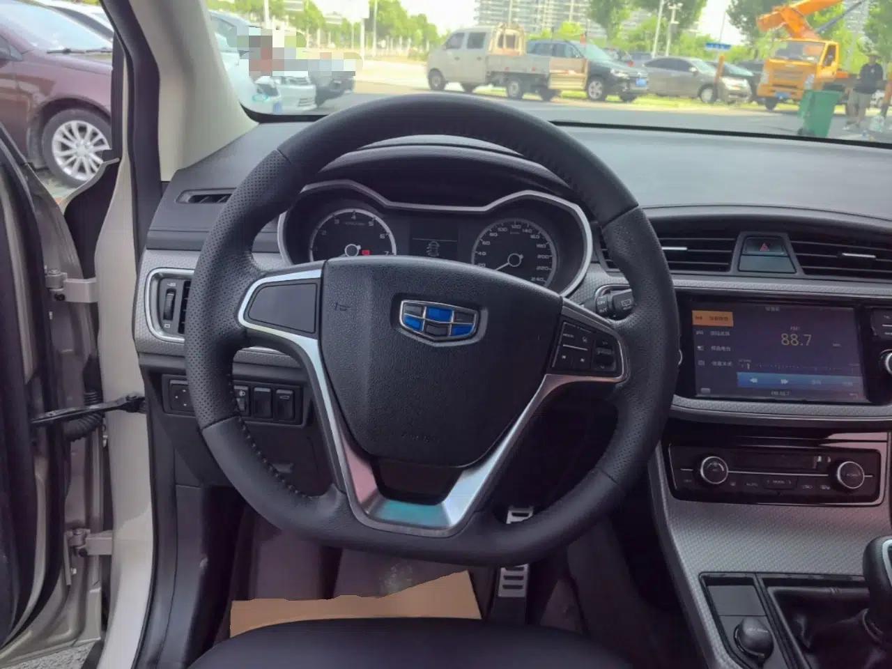 Geely Auto Emgrand GS 2016 Sport Edition 1.3T Manual LingShang Model — миниатюра 13