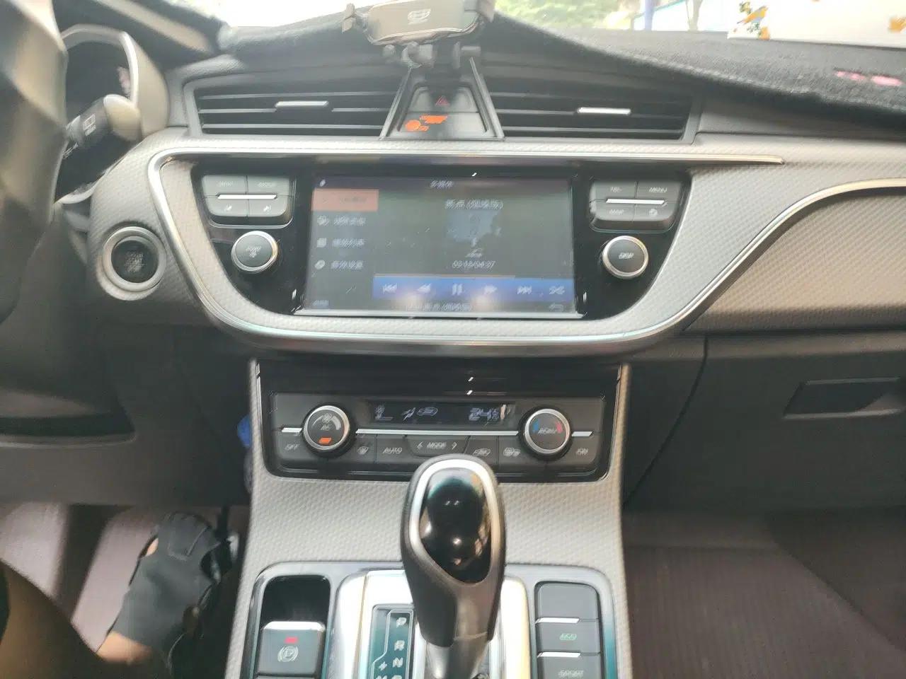 Geely Auto Emgrand GS 2016 Sport Edition 1.8L Automatic LingShang Model — миниатюра 13