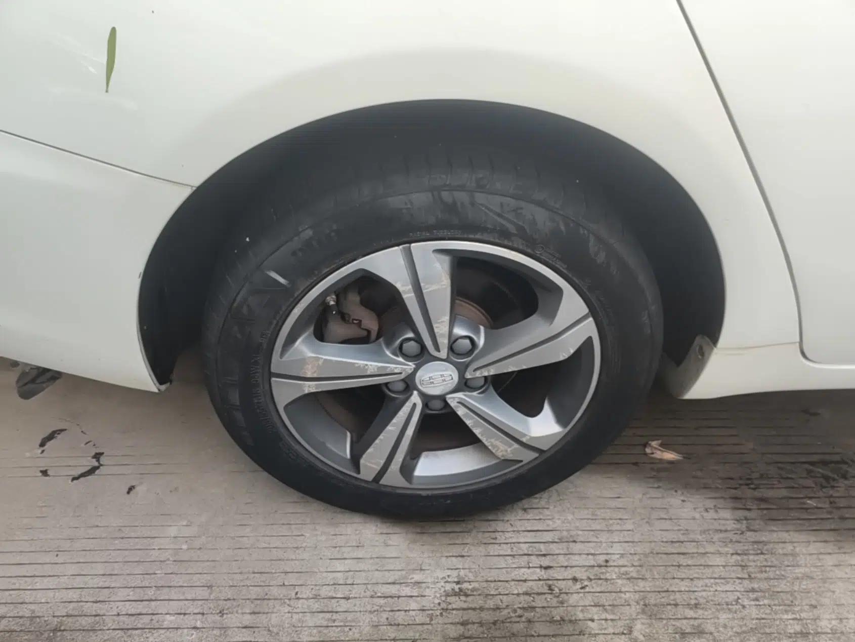 Geely Auto Emgrand GL 2018 1.4T DCT Elite Smart Connectivity Version — миниатюра 11