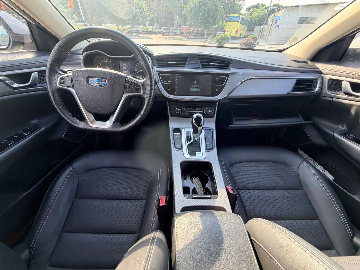 Geely Auto Emgrand GL 2018 1.4T DCT Elite Smart Connectivity Version — миниатюра 12