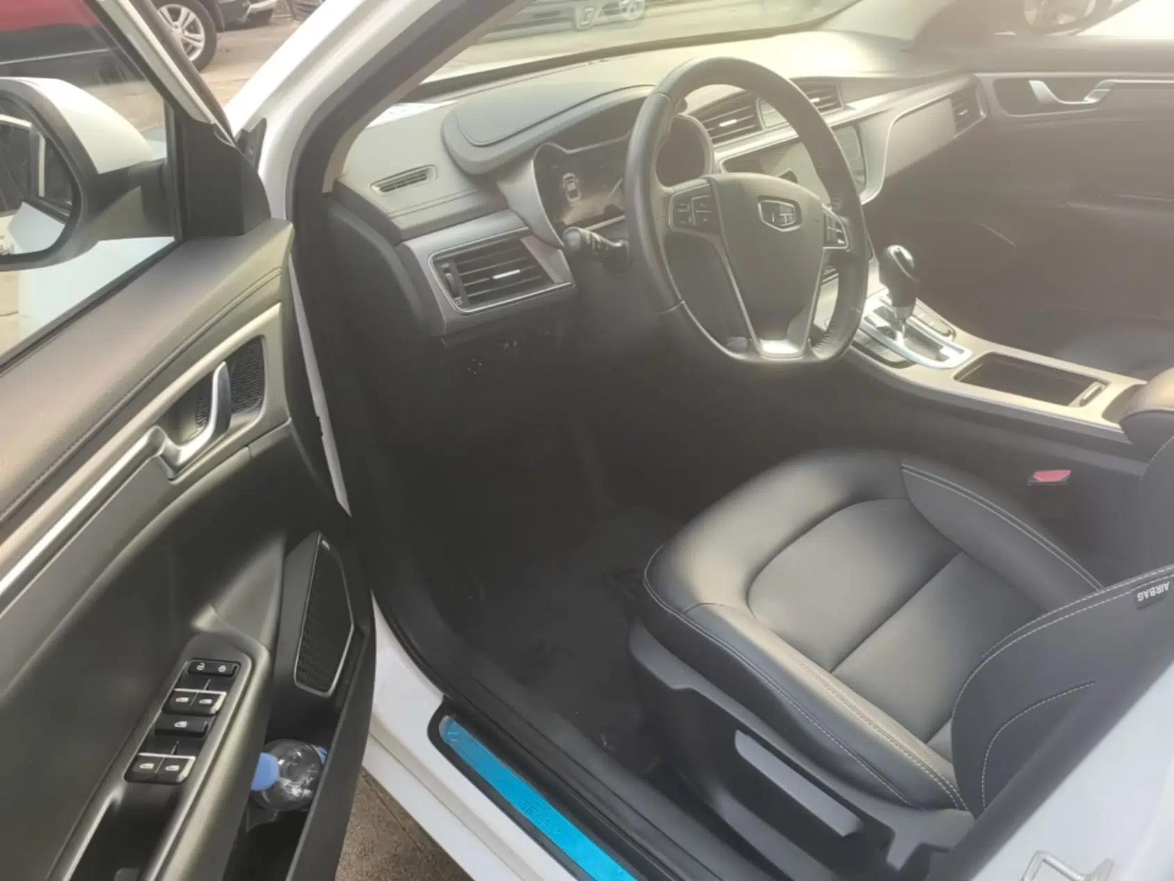 Geely Auto Emgrand GL 2018 1.4T DCT Elite Smart Connectivity Version — миниатюра 18