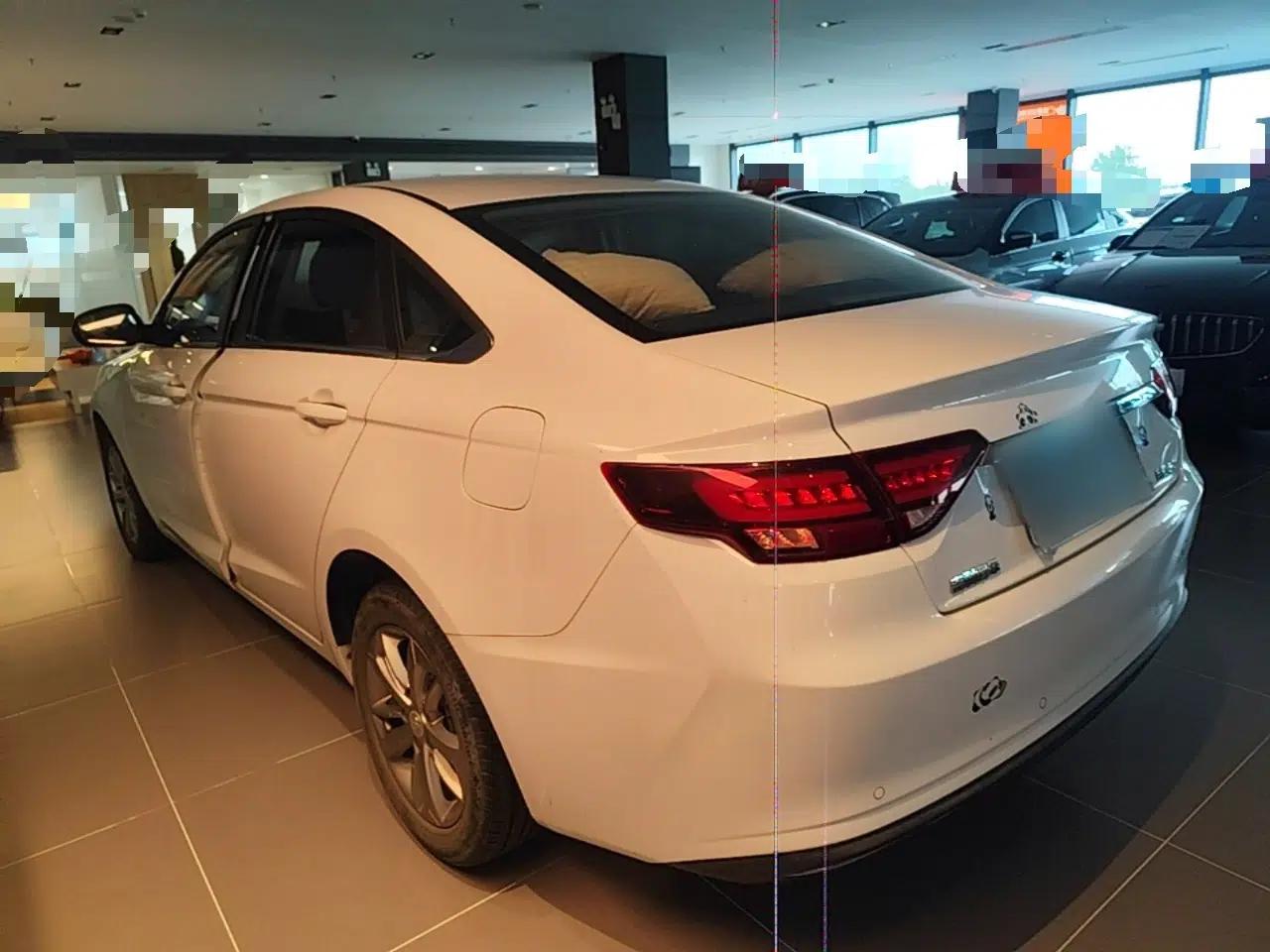 Geely Auto Emgrand GL 2021 UP 1.4T CVT Leading Edition — миниатюра 4