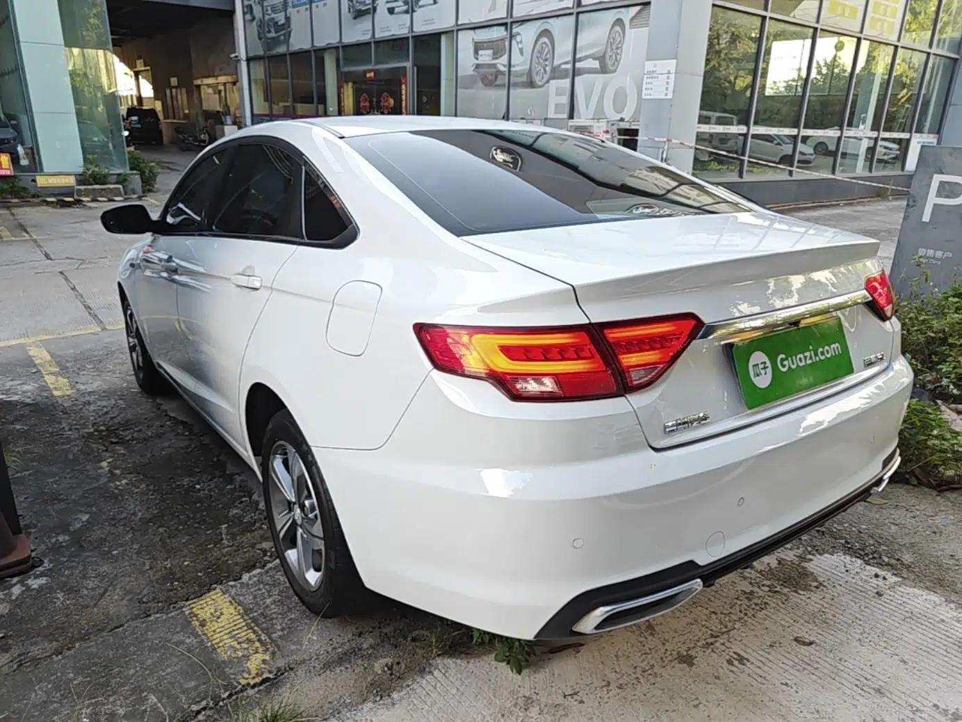 Geely Auto Emgrand GL 2018 1.4T DCT Elite Smart Connectivity Version — миниатюра 13