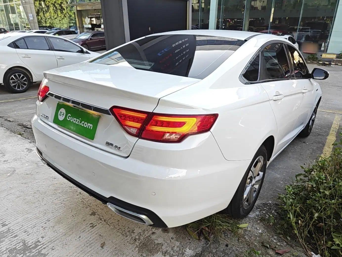 Geely Auto Emgrand GL 2018 1.4T DCT Elite Smart Connectivity Version — миниатюра 6