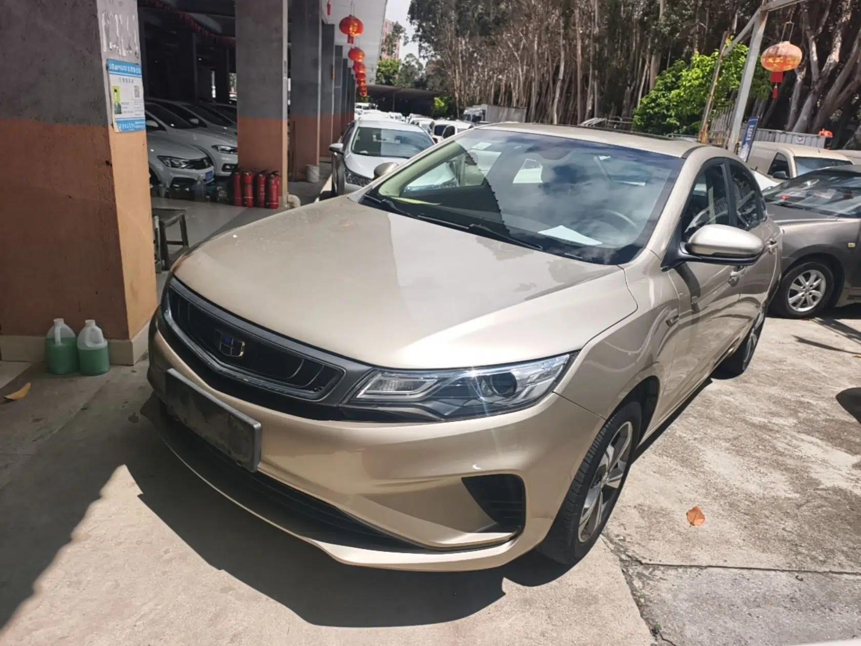Geely Auto Emgrand GL 2018 1.4T DCT Elite Smart Connectivity Version — миниатюра 1