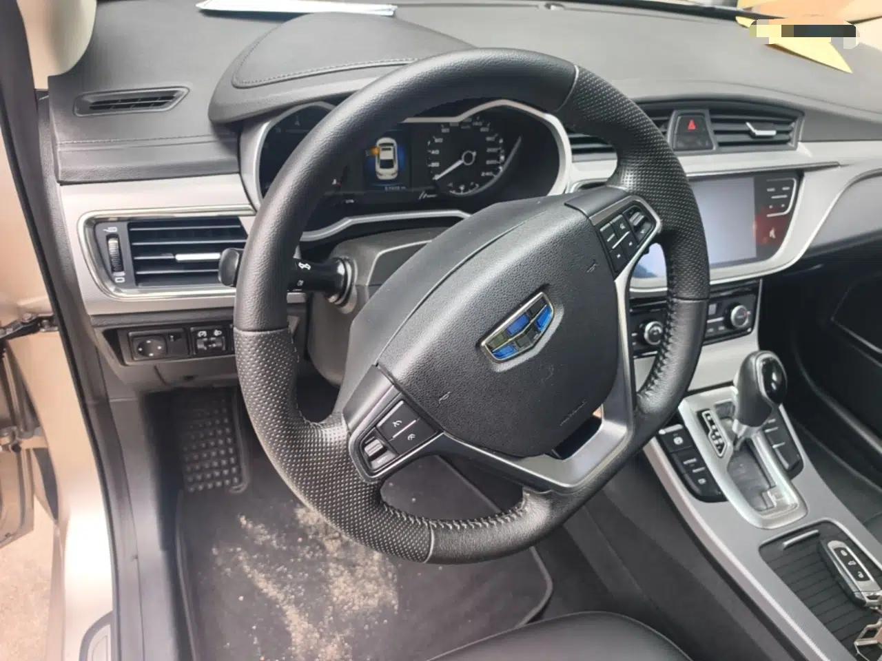 Geely Auto Emgrand GL 2018 1.4T DCT Elite Smart Connectivity Version — миниатюра 13