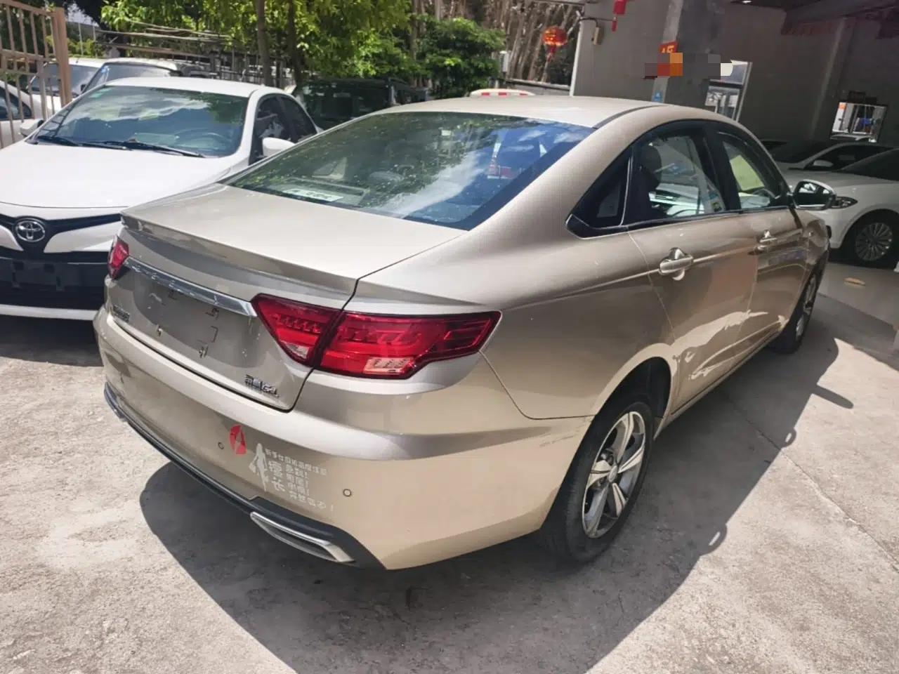 Geely Auto Emgrand GL 2018 1.4T DCT Elite Smart Connectivity Version — миниатюра 6