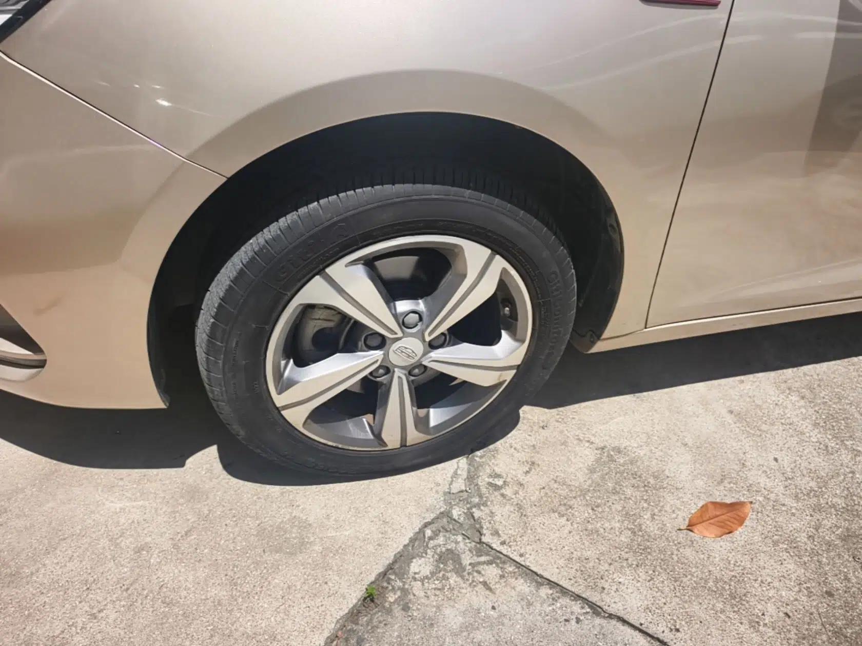 Geely Auto Emgrand GL 2018 1.4T DCT Elite Smart Connectivity Version — миниатюра 10
