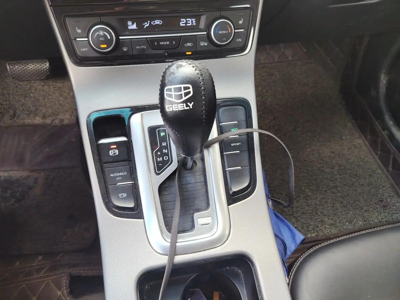 Geely Auto Emgrand GL 2018 1.4T DCT Prestige Smart Connectivity Version — миниатюра 14