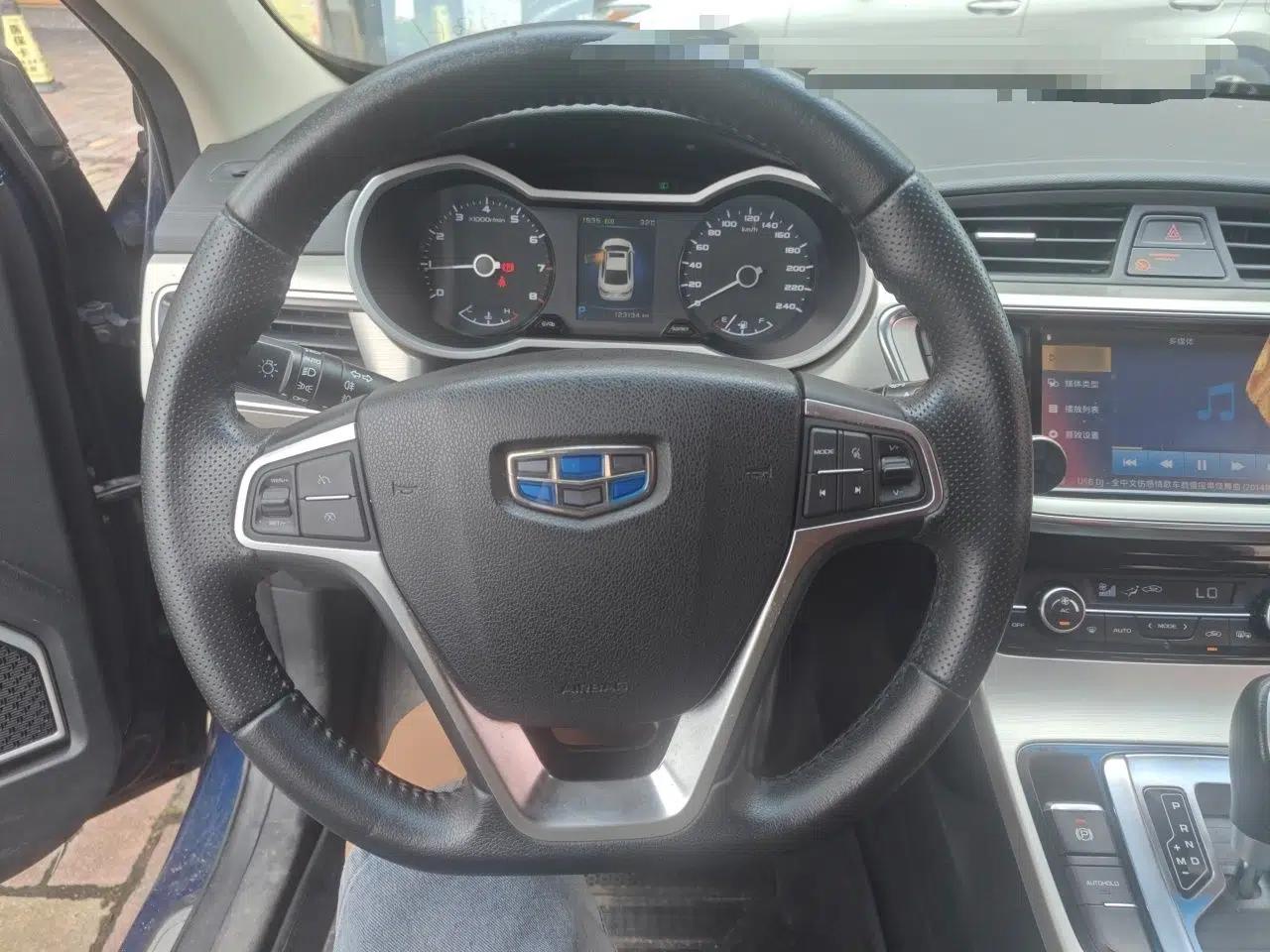 Geely Auto Emgrand GL 2017 1.3T DCT Elite Model — миниатюра 10