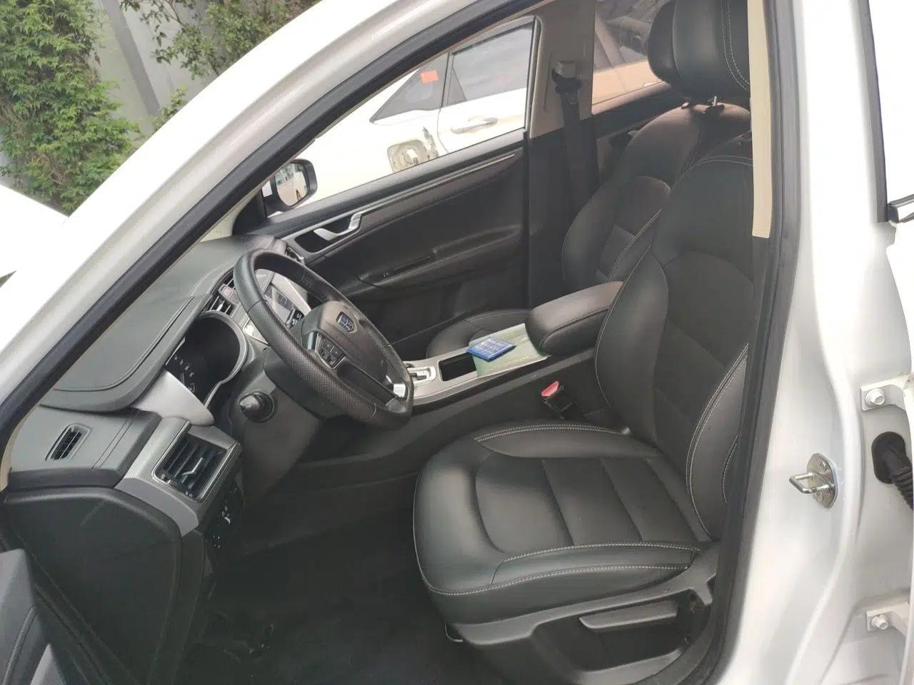 Geely Auto Emgrand GL 2018 1.8L DCT Elite Smart Connectivity Version — миниатюра 15