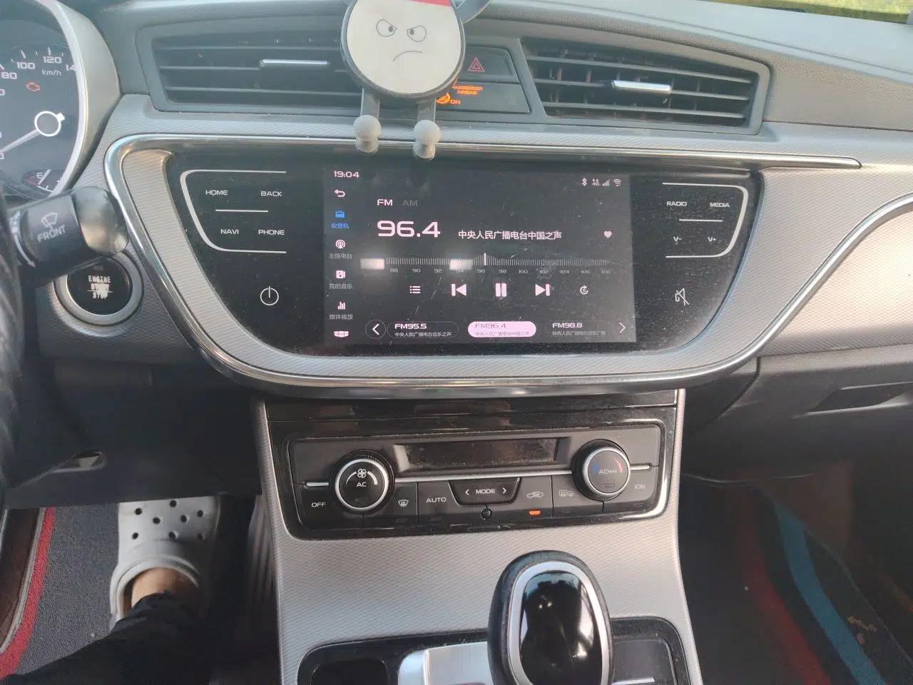 Geely Auto Emgrand GL 2018 1.8L DCT Elite Smart Connectivity Version — миниатюра 13
