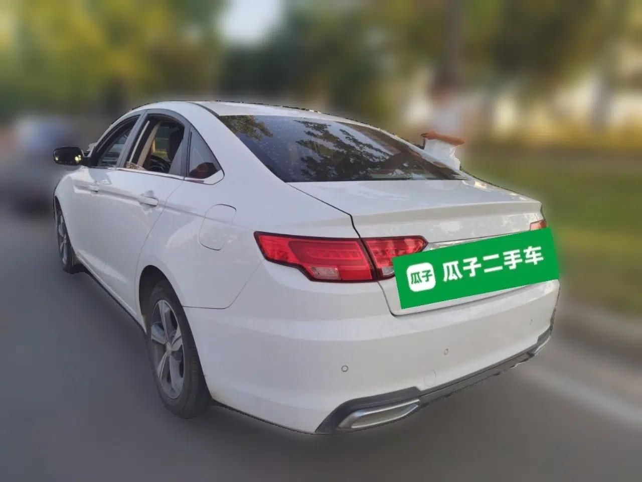 Geely Auto Emgrand GL 2018 1.8L DCT Elite Smart Connectivity Version — миниатюра 4