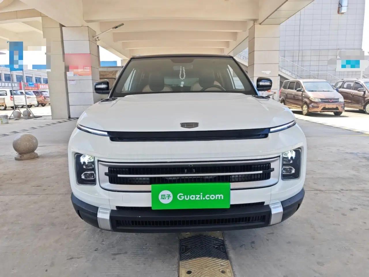 Geely Auto icon 2023 1.5TD Chocolate Smoothie Edition — миниатюра 2