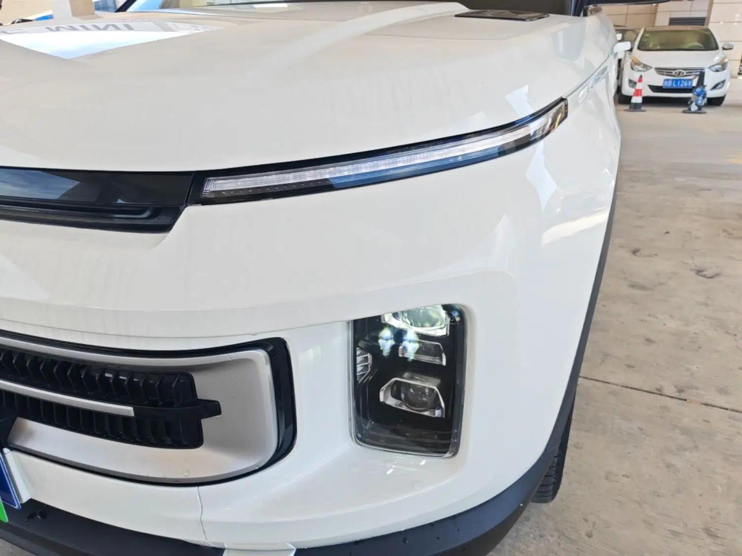 Geely Auto icon 2023 1.5TD Chocolate Smoothie Edition — миниатюра 8