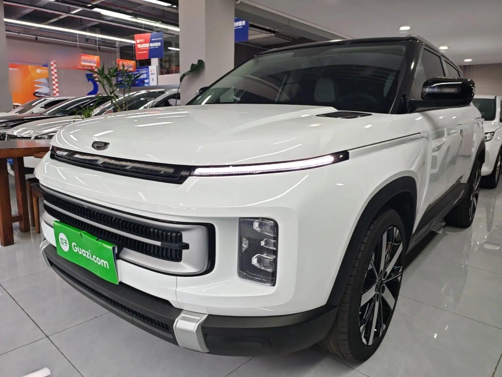 Geely Auto icon 2023 1.5TD Chocolate Smoothie Edition — миниатюра 1