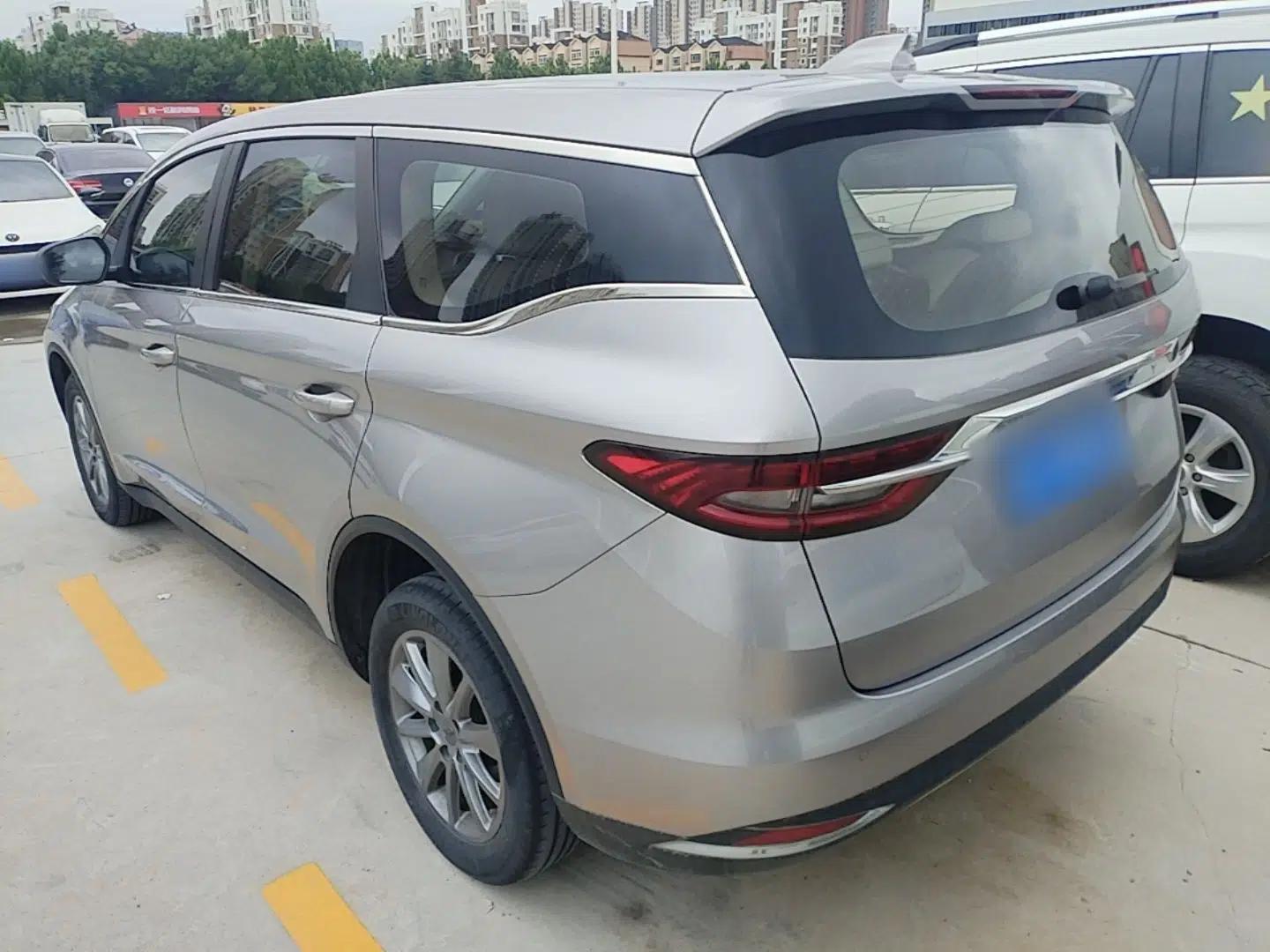 Geely Auto Jiajie 2021 Zhijing 1.5TD Manual Standard Model — миниатюра 4