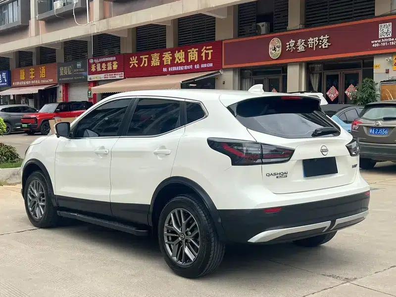 Nissan Qashqai 2025 Honor 2.0L CVT XV True Edition — миниатюра 4