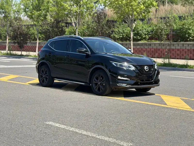 Nissan Qashqai 2022 2.0L CVT XV Prem Night Edition — миниатюра 3