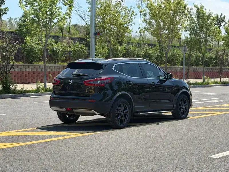 Nissan Qashqai 2022 2.0L CVT XV Prem Night Edition — миниатюра 6