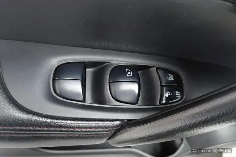Nissan Qashqai 2022 2.0L XV Smart Edition — миниатюра 23
