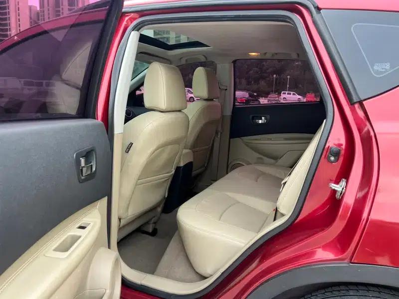 Nissan Qashqai 2012 2.0XV CVT 2WD — миниатюра 9