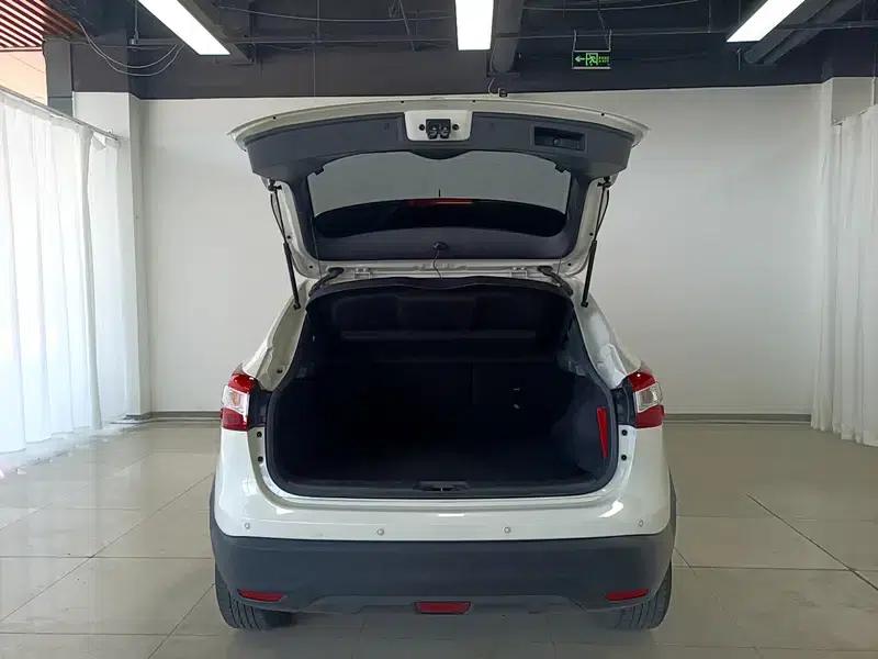Nissan Qashqai 2016 2.0L CVT Luxury Edition — миниатюра 20