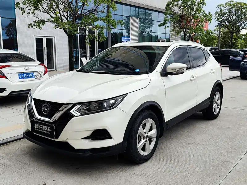 Nissan Qashqai 2023 Classic 2.0L Comfort Edition — миниатюра 1