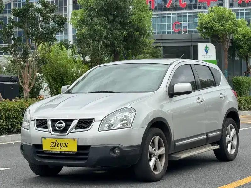 Nissan Qashqai 2011 2.0XV CVT 2WD — миниатюра 1