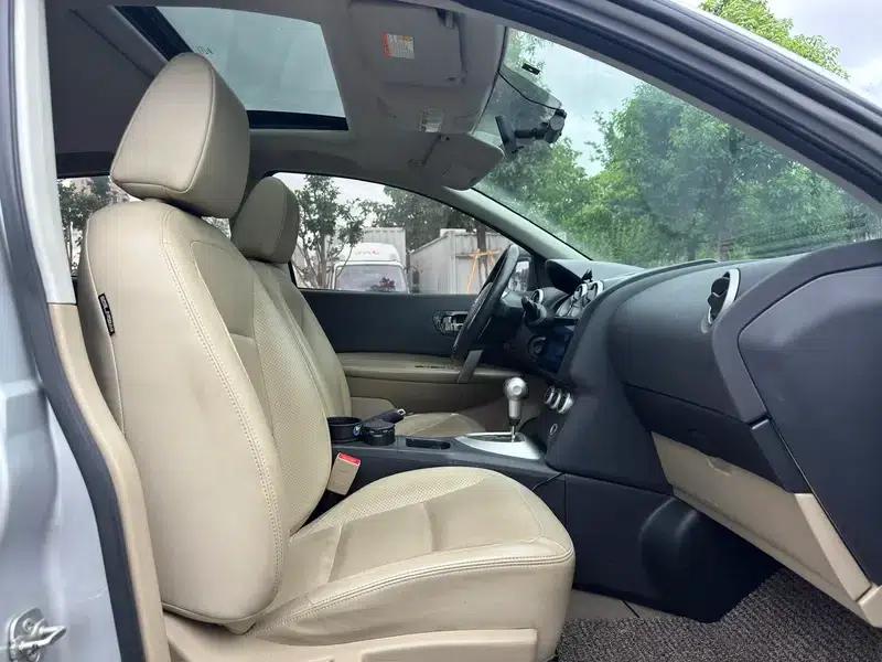 Nissan Qashqai 2011 2.0XV CVT 2WD — миниатюра 11