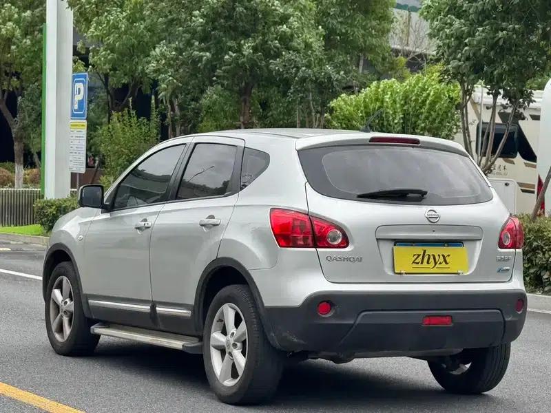 Nissan Qashqai 2011 2.0XV CVT 2WD — миниатюра 5