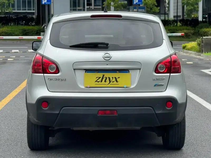 Nissan Qashqai 2011 2.0XV CVT 2WD — миниатюра 6