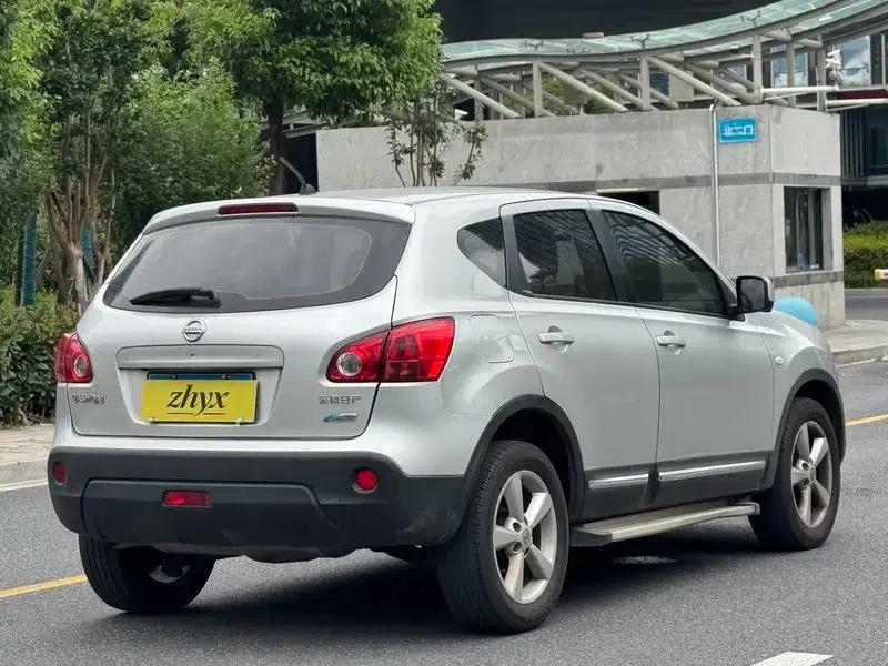 Nissan Qashqai 2011 2.0XV CVT 2WD — миниатюра 7