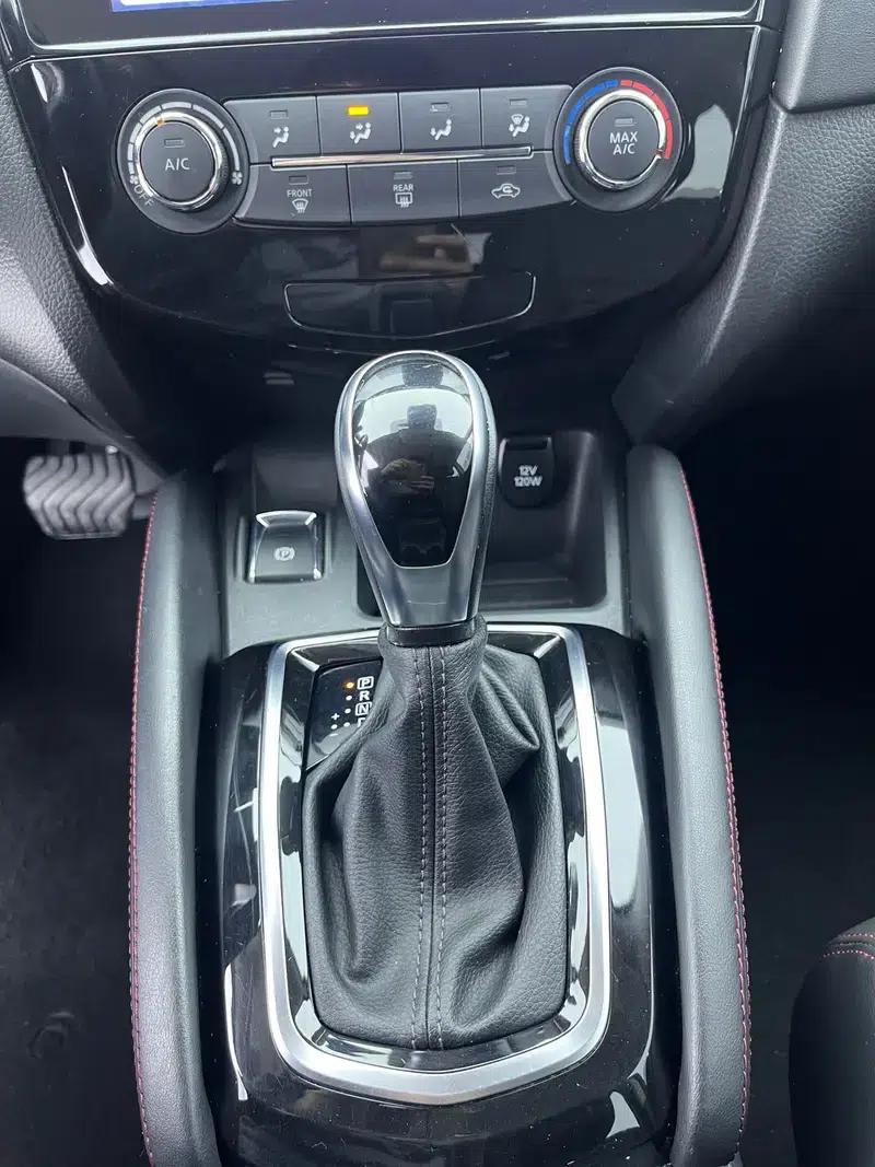 Nissan Qashqai 2021 2.0L XV Prem Luxury Edition — миниатюра 17