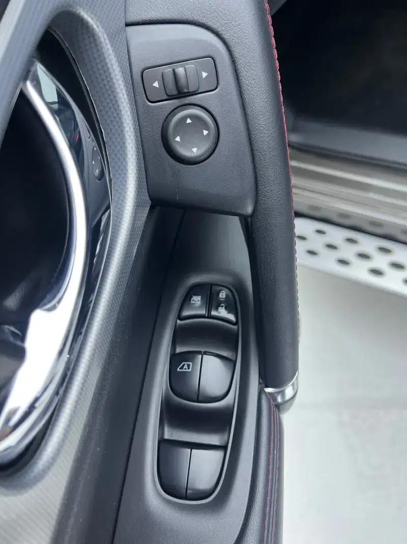 Nissan Qashqai 2021 2.0L XV Prem Luxury Edition — миниатюра 10