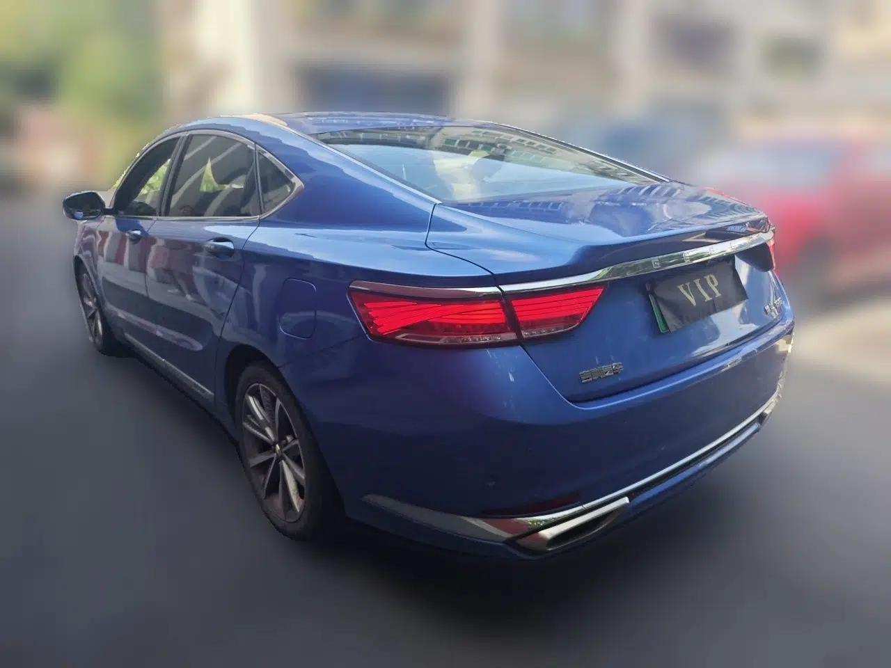 Geely Auto Emgrand GT New Energy 2018 1.5T PHEV Yao Ling Edition — миниатюра 4
