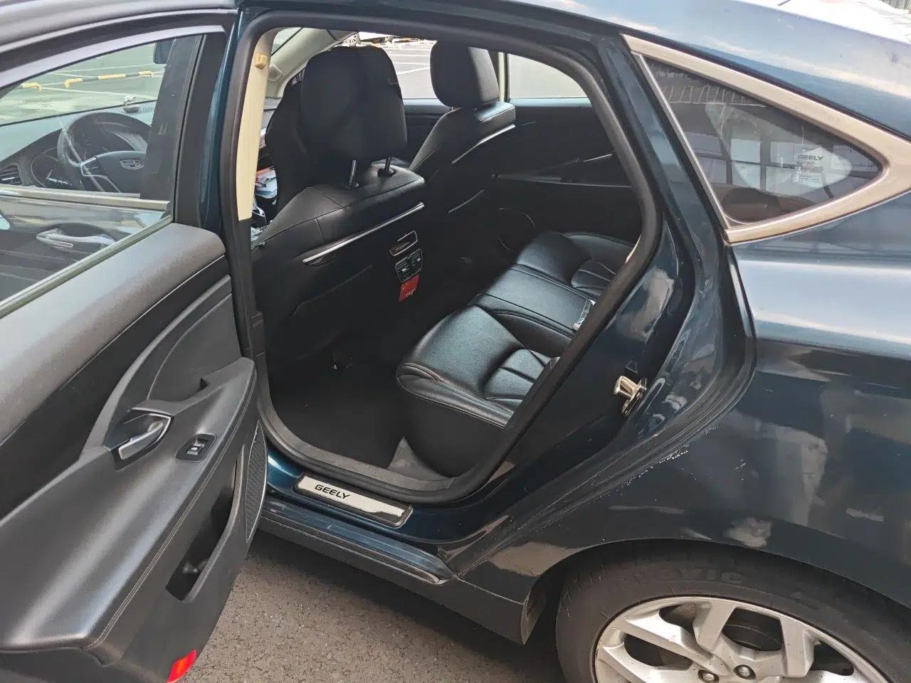Geely Auto Emgrand GT 2015 2.4L Comfort Model — миниатюра 17