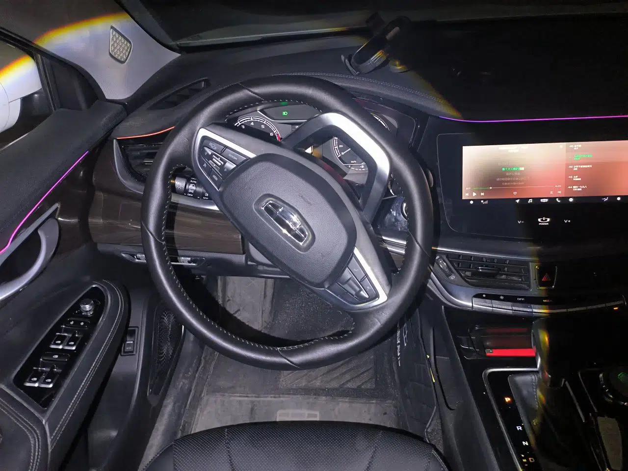 Geely Auto Emgrand GT 2020 Revised 1.8T Navigation Edition — миниатюра 10