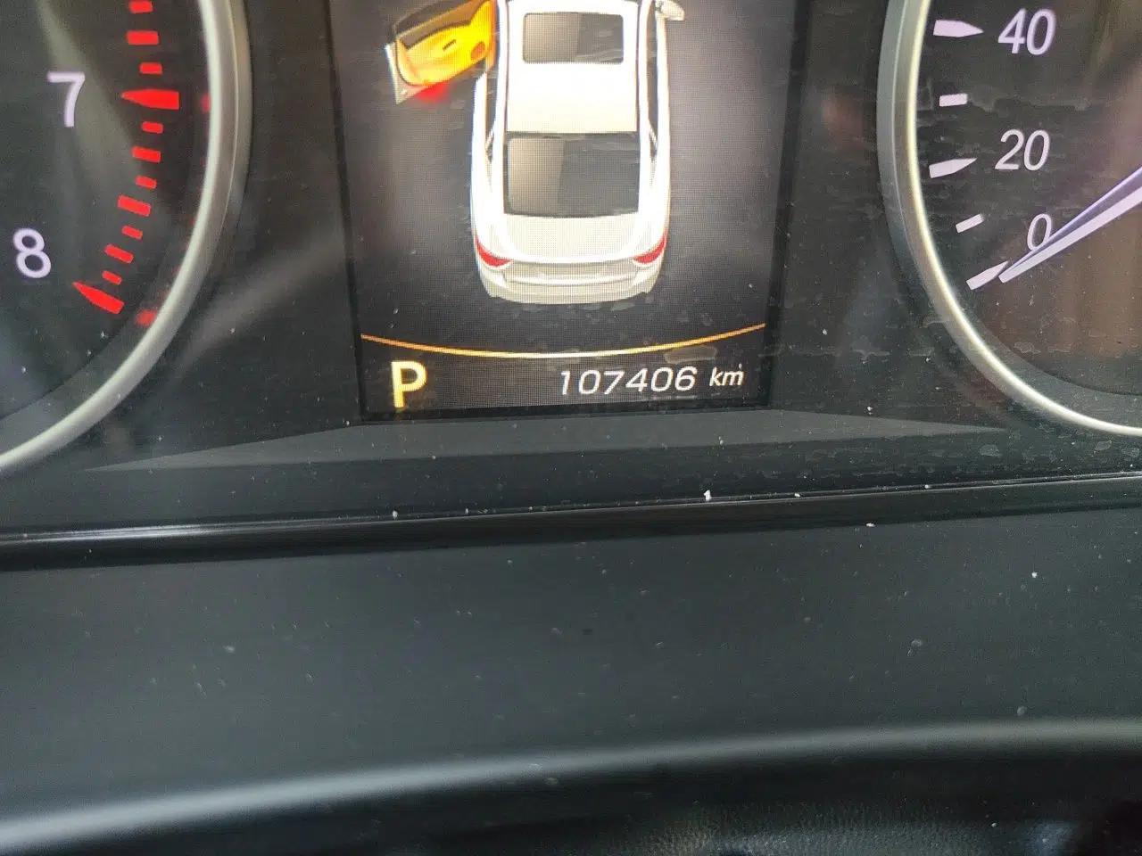 Geely Auto Emgrand GT 2016 1.8T Zunya Model — миниатюра 12