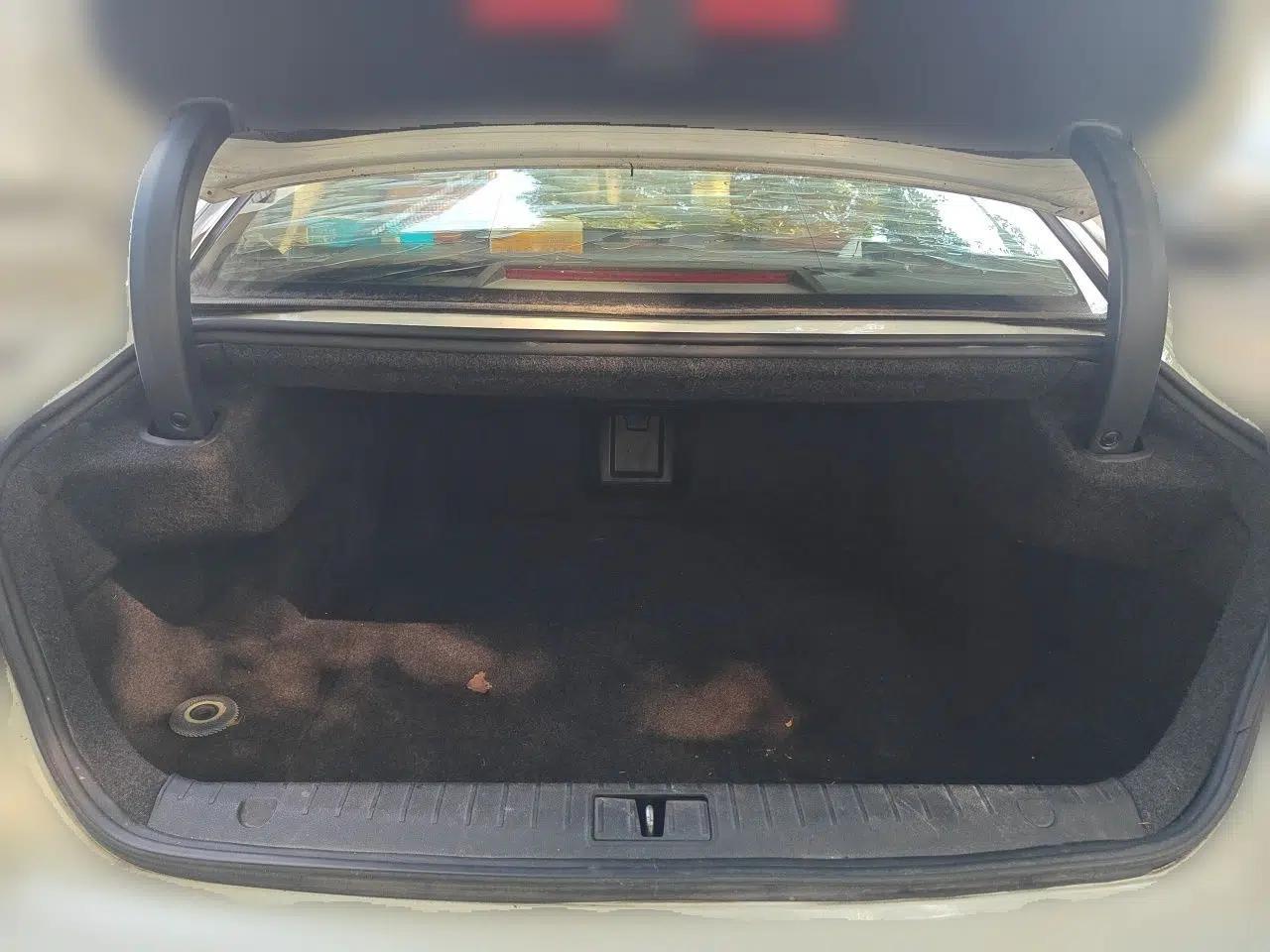 Geely Auto Emgrand GT 2016 1.8T Zunya Model — миниатюра 19