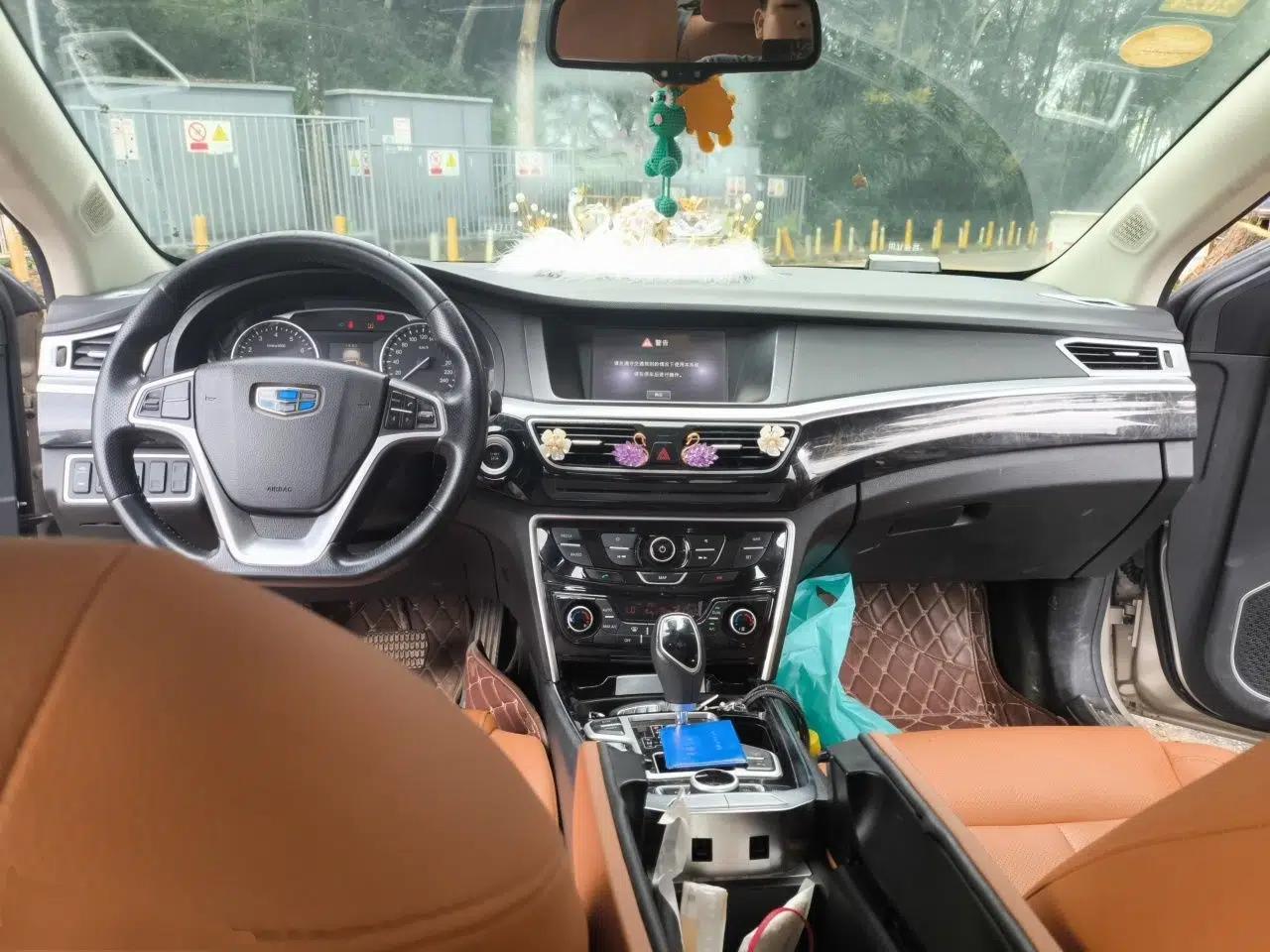 Geely Auto Emgrand GT 2016 2.4L Zunya Model — миниатюра 9