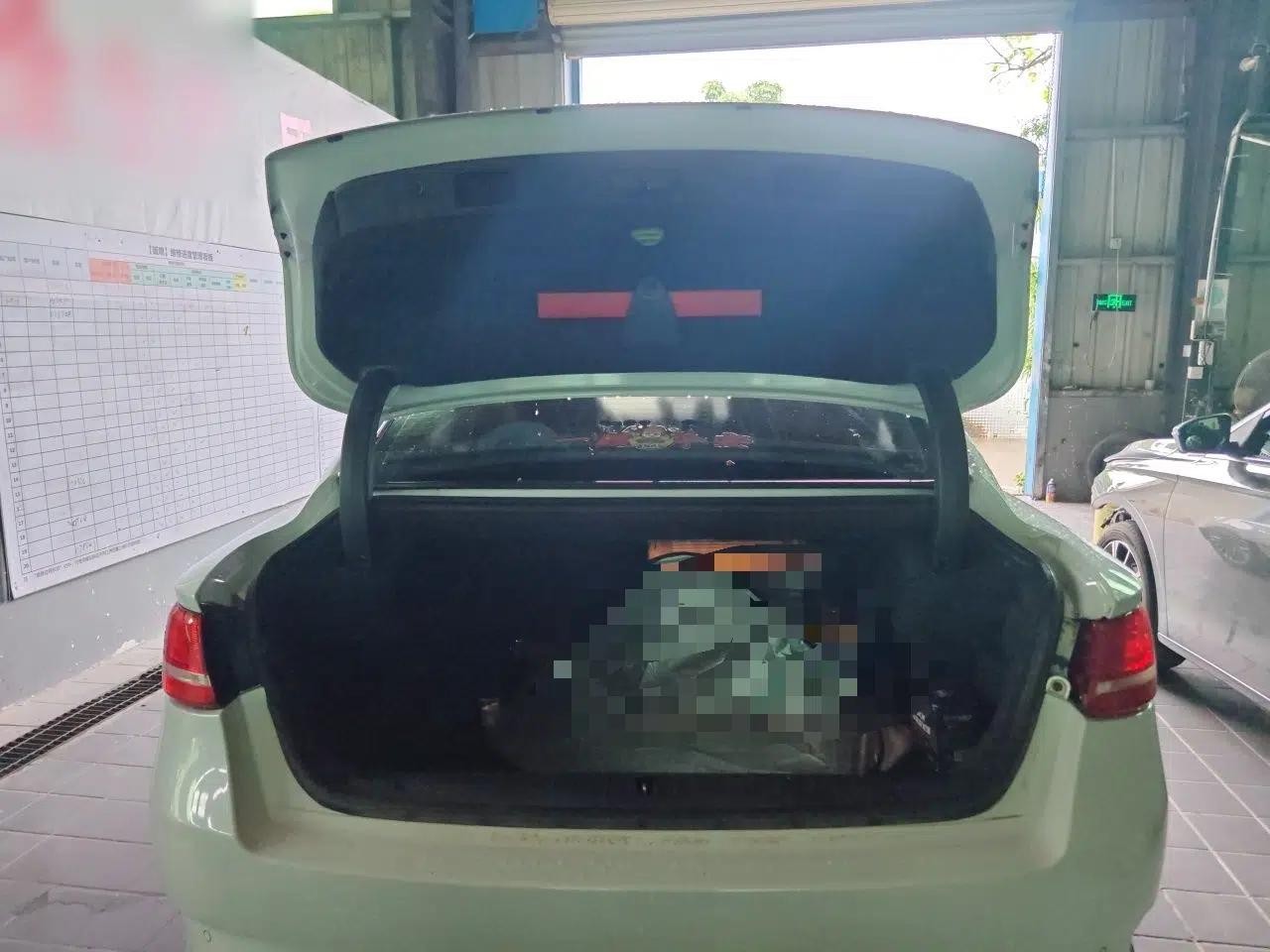 Geely Auto Emgrand GT 2017 1.8T Flagship 4G Edition — миниатюра 19